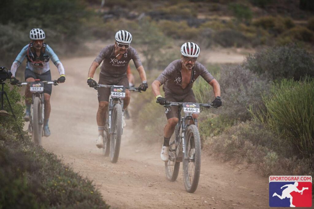 Dr. Joan S. Escala en la Cape Epic: deporte extremo con un propósito solidario whatsapp image 2026 04 01 at 12.45.04 (1)